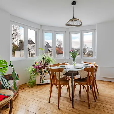Le Schnokeloch Apartment
